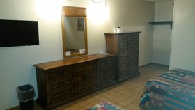 Mayflower Motel
