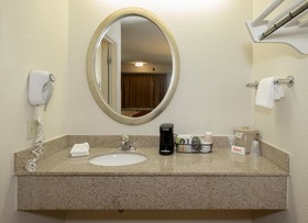 Red Roof Inn Milford