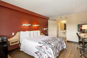 Red Roof Inn Milford