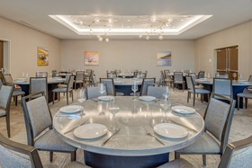 Cambria Hotel New Haven University Area