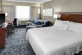 Courtyard by Marriott New Haven at Yale