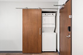 Everhome Suites Portsmouth - Newington