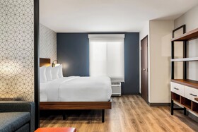 Everhome Suites Portsmouth - Newington