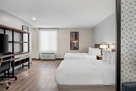 Everhome Suites Portsmouth - Newington