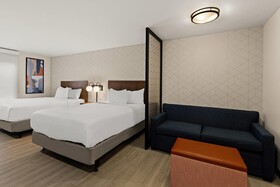 Everhome Suites Portsmouth - Newington