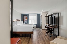 Everhome Suites Portsmouth - Newington