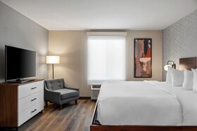 Everhome Suites Portsmouth - Newington