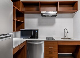 Everhome Suites Portsmouth - Newington