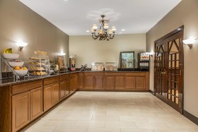 Regency Inn & Suites