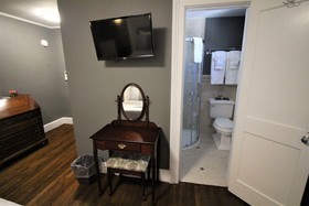 Homestead Inn
