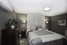 Homestead Inn