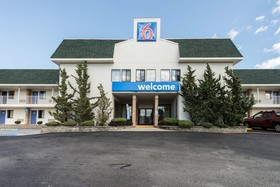 Motel 6