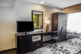Sleep Inn & Suites