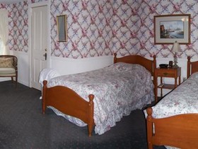 Blackberry River Inn