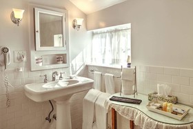 Blackberry River Inn