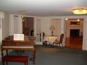 Blackberry River Inn