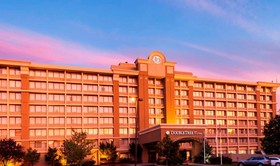 DoubleTree by Hilton Hotel Norwalk
