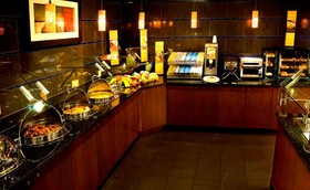 DoubleTree by Hilton Hotel Norwalk