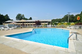 Super 8 by Wyndham Old Saybrook