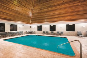 La Quinta Inn & Suites by Wyndham Norwich-Plainfield-Casino