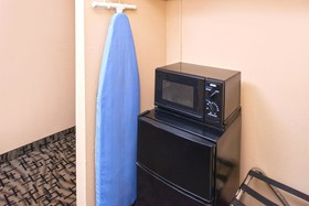 Americas Best Value Inn Putnam