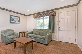 Days Inn by Wyndham Ridgefield