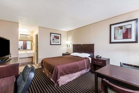 Howard Johnson by Wyndham Hartford South – Rocky Hill