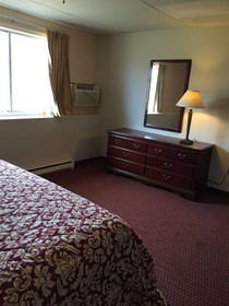 Iron Horse Inn