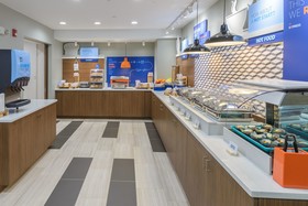 Holiday Inn Express Southington