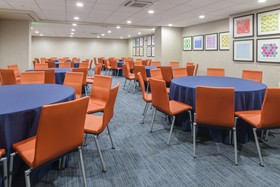 Holiday Inn Express Southington