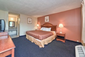 Red Carpet Inn Stamford