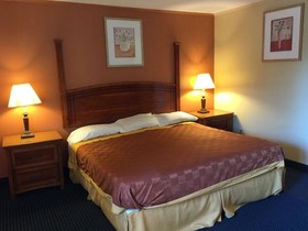 Red Carpet Inn Stamford