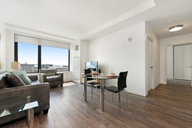 Global Luxury Suites at Summer Street