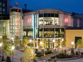 Holiday Inn Express & Suites Stamford