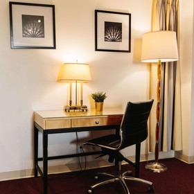 Stamford Suites