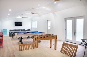 Marina Bay Cottages
