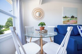 Marina Bay Cottages