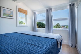 Marina Bay Cottages