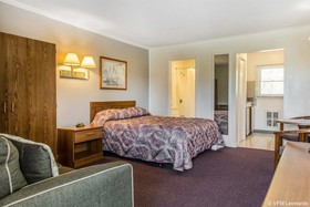 Rodeway Inn
