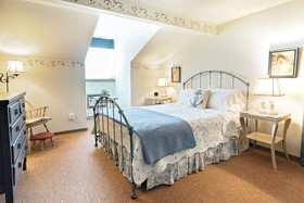 Captain Stannard Bed and Breakfast Country Inn