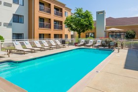Courtyard by Marriott New Haven Orange/Milford