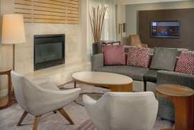 Courtyard by Marriott New Haven Orange/Milford