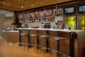 Courtyard by Marriott New Haven Orange/Milford