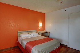 Motel 6