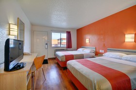 Motel 6