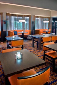 Courtyard Hartford Windsor