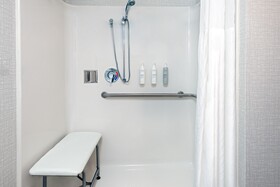 Hampton Inn Hartford/Airport
