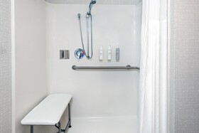 Hampton Inn Hartford/Airport