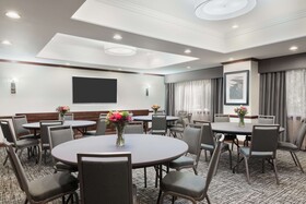 Hampton Inn Hartford/Airport