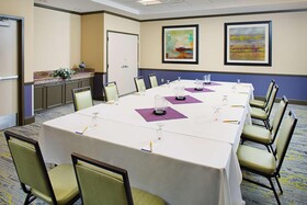 Hilton Garden Inn Hartford North/Bradley Int'l Airport